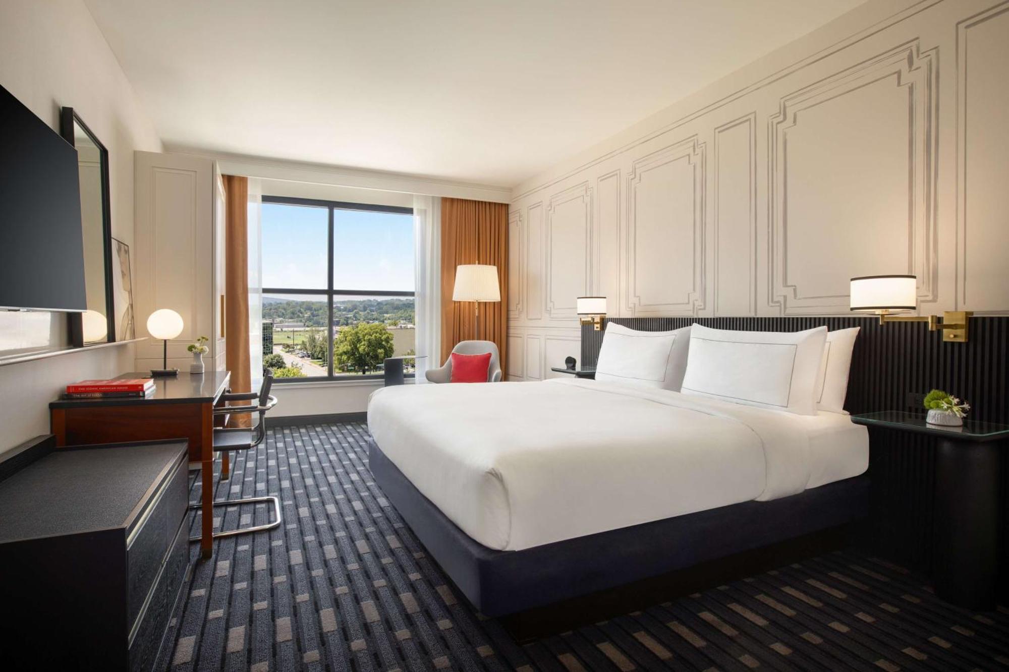 106 Jefferson Huntsville, Curio Collection By Hilton Екстер'єр фото